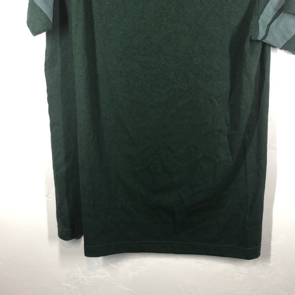 Majestic NFL Green Bay Packer tee size medium - Picture 8 of 9